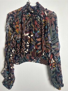 FARM Rio Black Multicolor Botanical Smocked Crop Blouse Large